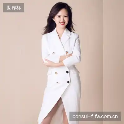 叶璨新
